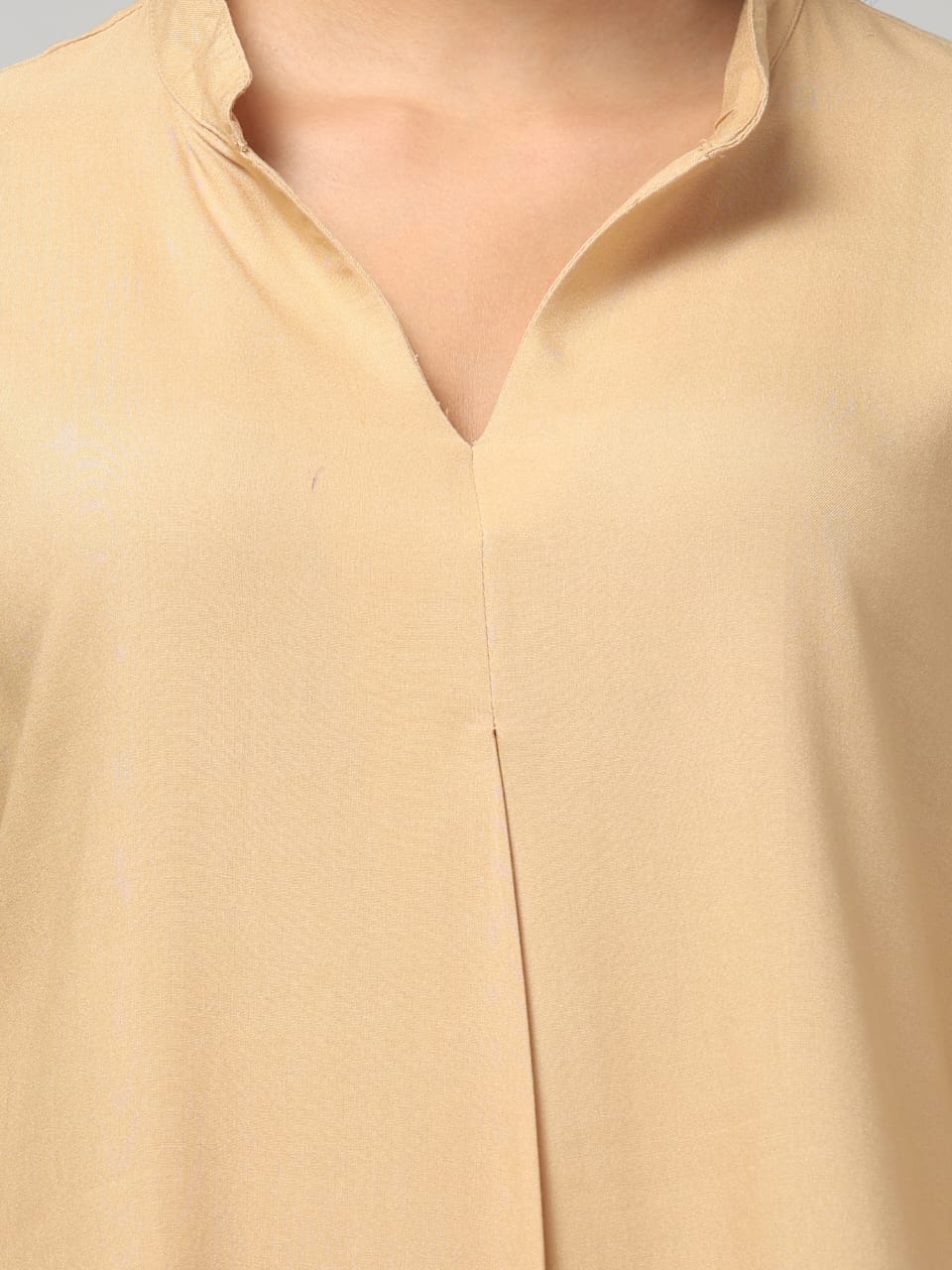 Hosita Grey, Caramel and Olive Rayon Pleated Top