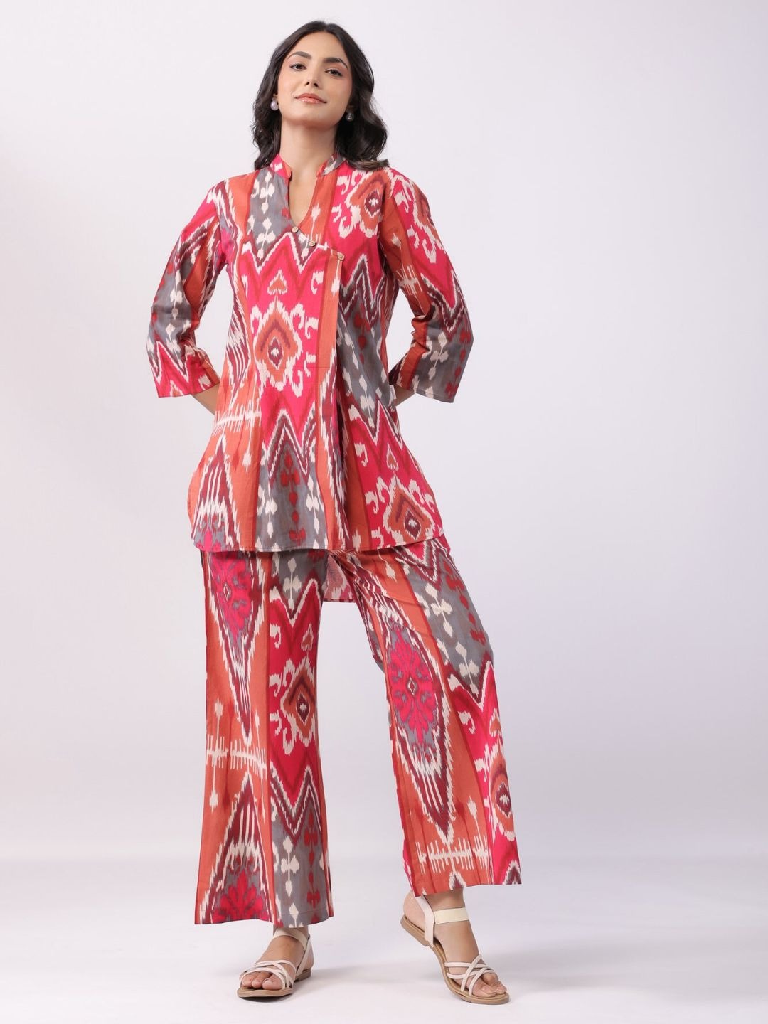 Elegant Magenta Base Motif print Co Ord Set