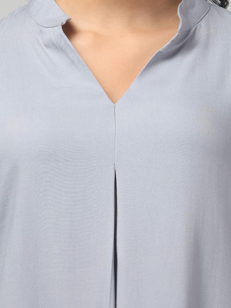 Hosita Grey, Caramel and Olive Rayon Pleated Top