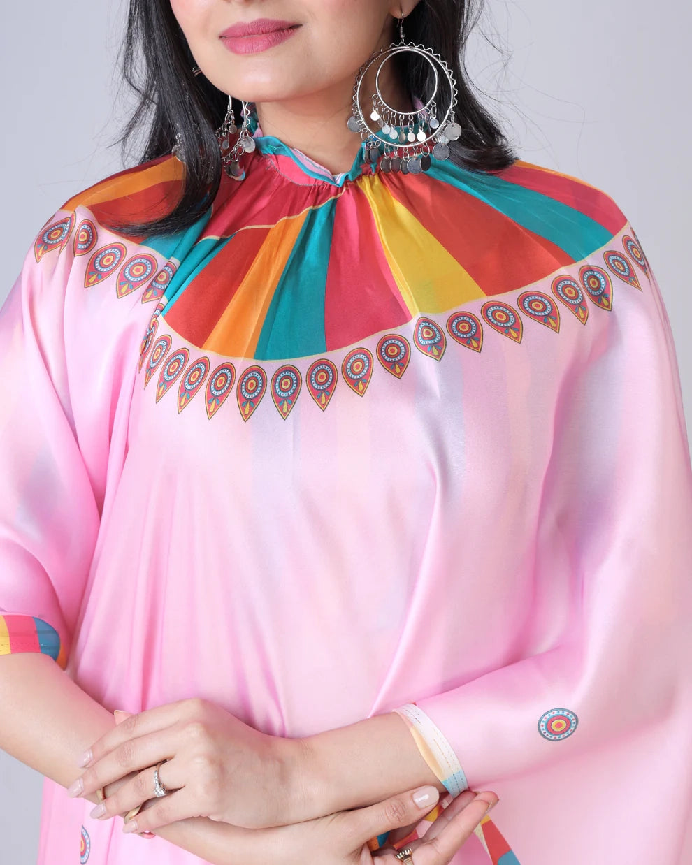 Hosita Pink Ethnic Contrast Border Freehand Designer Saree
