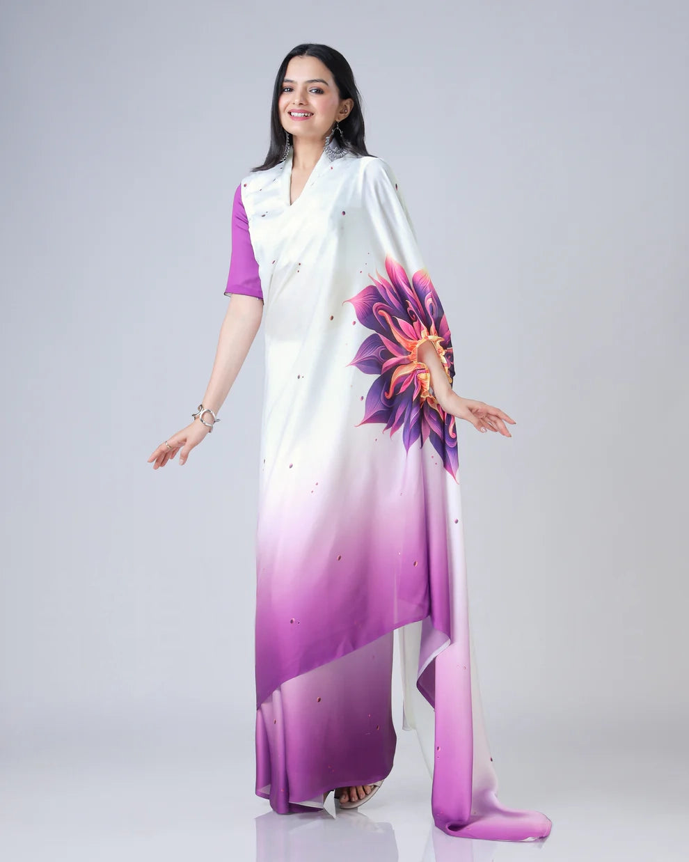Hosita Violet Touch WoW Floral Ombre Freehand Designer Saree